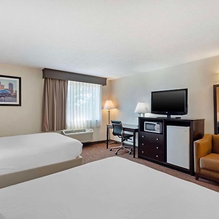 Best Western Des Plaines O'Hare Екстериор снимка