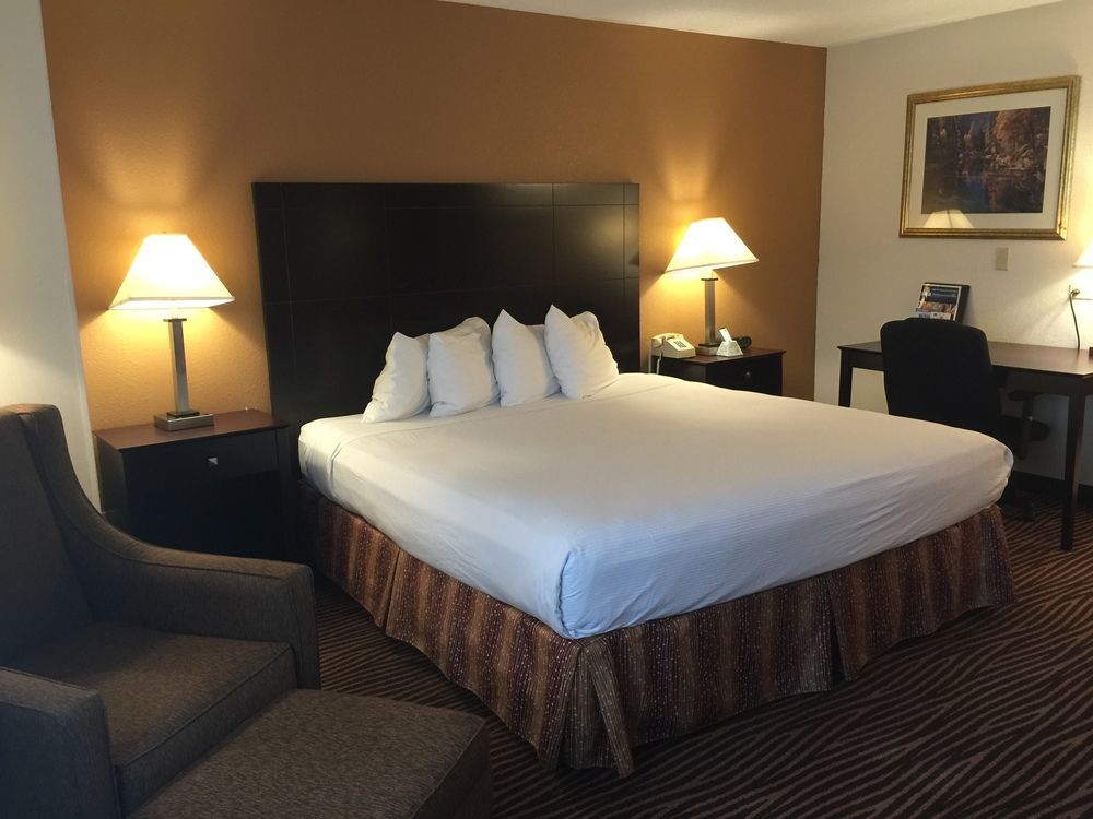 Best Western Des Plaines O'Hare Екстериор снимка